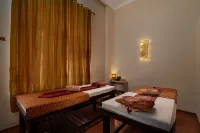 Ani Grand Hotel Yerevan - Gym
