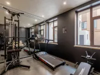 Bufan Design Hotel (Qingdao Taidong Pedestrian Street Taidong Subway Station) Hotels near Taidong