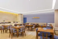 Jinji Hotel (Xining Railway Station) - พร้อมWifi