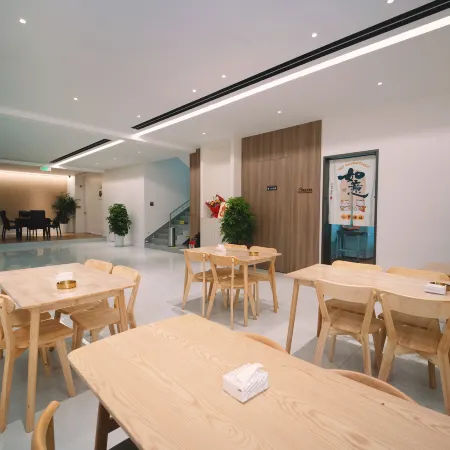 Ningchuan Zhenyue Homestay
