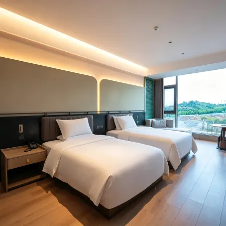 Yunlu Holiday Hotel (Huaibei Old Power Plant Kuiniu Sky Street)