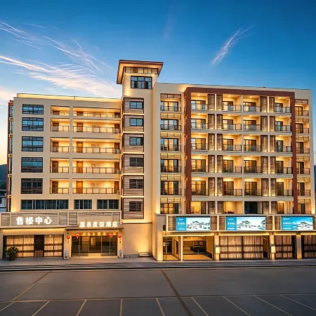 Linyu Huaxi Hot Spring Holiday Hotel