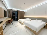 Jinxing Yunsu · High altitude Luxury Apartment (Quanzhou Jinjiang International Airport Branch) - balcone