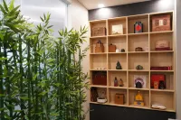 Shenyang Airport Hotel - Nouto- ja jättöpalvelut