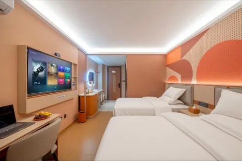 Luxi Golden Qilin Hotel - Parkplatz