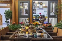 Hanya Ge · Boutique Holiday Homestay - breakfast