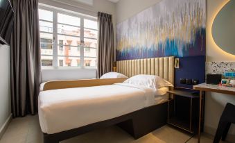 ibis budget Singapore Gold