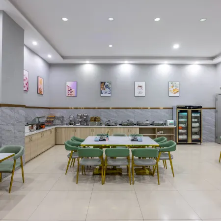 Fengqing Shunning Smart Hotel (Fengqing Passenger Station Store)