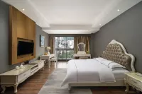 Holiday Inn Ginza (Fuling Commercial Pedestrian Street)