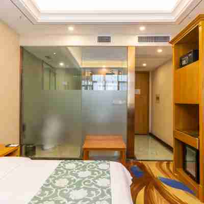 Ramada by Wyndham Taixing Rooms