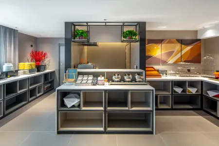 Homeinn Selected Hotel (Xinzhou Ancient City) Отели рядом со станцией Xinzhou Railway Station