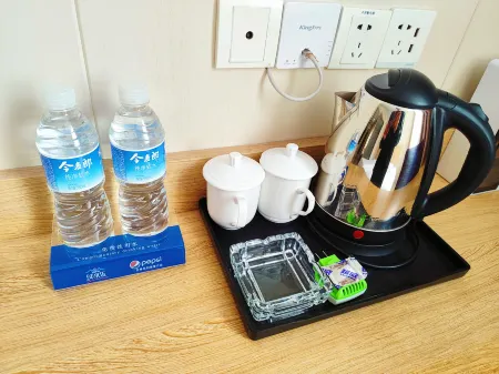 Green Nest Hotel (Guangzhou Yongtai Metro Station)