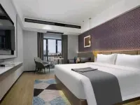 Encounter Movie Hotel (Xinxiang East High-speed Railway Station) Hotéis em Xinxiang