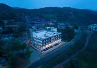 MUNI MUNI Dongjianghu Resort Hotels near Longjing Valley