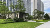 billionaire live hotel