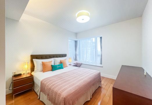 상하이 타임스 서비스 아파트 거실 전경