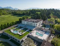 QC Grand Hotel Villa Arzaga Garda Hotels in 