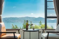 Zaihaiyifang Sunrise Seaview Homestay (Dali Qihai Branch)