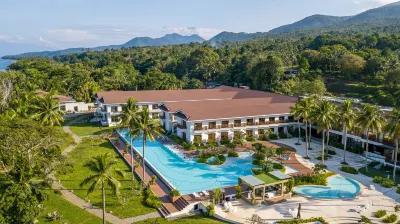 Nouveau Resort Hotels in Каміґуїн