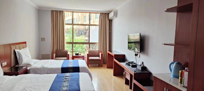 Meida Business Hotel Hotele w: Pingliang