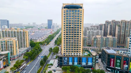 Kaiyuan Life Hotel (Suqian Xihu Road Golden Eagle Plaza) Отели в г. Суцянь