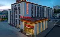 Vienna Hotel (Xingyang Government Branch) Hotels near Wuzhoucheng A8 District