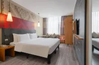 Ibis Hotel (Chengdu Wuhou Temple Jinli) Hotels near Chengdu Wuhou Shrine Museum