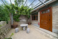 Xi 'an terracotta warriors village cave courtyard home stay