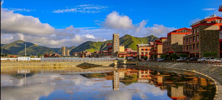 Langjimizang Hotel Hotéis em Kangding
