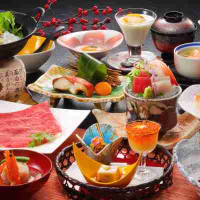 悠湯の郷 ゆさ Dining/Meeting Rooms