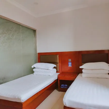 Fuyang Hotel (Lingwu Ningdong Branch)