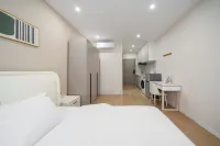 Orange House Apartment (Shanghai New International Expo Center) Hotels near Huamu Park