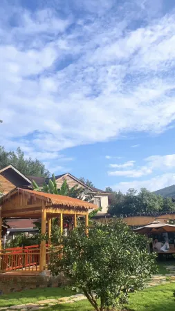 Guilin Lingchuan Countryside Residence Отели рядом с достопримечательностью «Li River Craftsman Village»