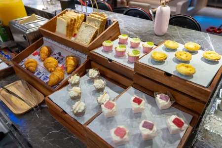 Zitu Hotel（Nanjng Confucius Temple ） Отели рядом с достопримечательностью «The Ming Tomb»