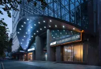 Fengkaizhou International Hotel (Wuhan Yellow Crane Tower and Zhongnan Metro Station) Hotels near LIANG PIN PU ZI WU LUO LU FU JIA PO DIAN