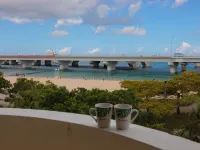 Hotel Gala Naha's Only Sandy Beach Front All Rooms Oceanview Hôtels à : Naha