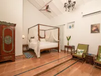 Sashas Holiday Village Hotels near Chapora River