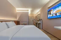 HanTing Hotel (Ganzi Litang 318 Guodao)