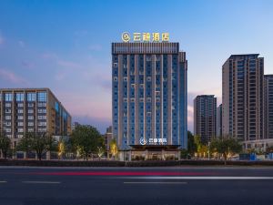 Changde Yunxi Hotel