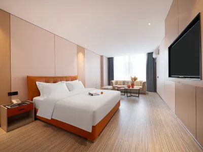 Pagodas Riverside Hotel
