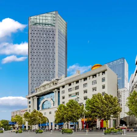 Laiju Hotel (Pedestrian Street Sipailou Subway Station)