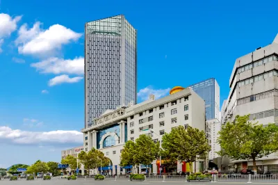 Laiju Hotel (Pedestrian Street Sipailou Subway Station) Hotels near Former Residence of Lihong Zhang