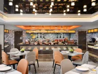 Hampton by Hilton Guangzhou Renhe Baiyun Airport Hotels near Gaozeng