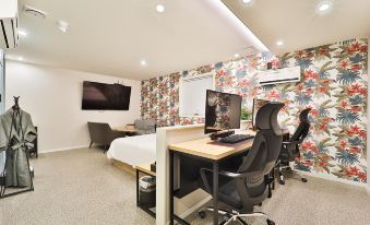Jamsil Tomgi Hotel