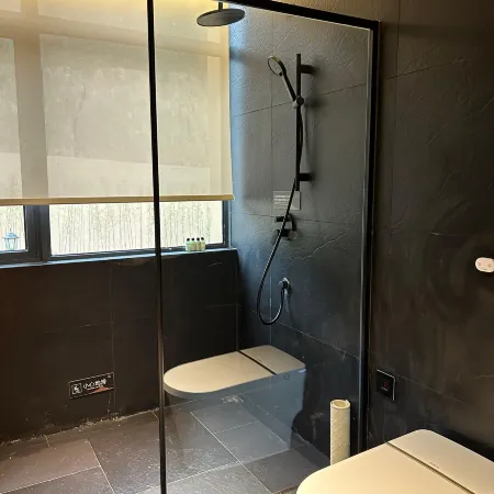 Yifeng Tianmu Tangji Hotel