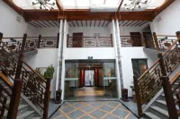 Jiyuan Hostel Boutique Hotel (Yangzhou Dongguan Street) Hotels near Changsheng Temple