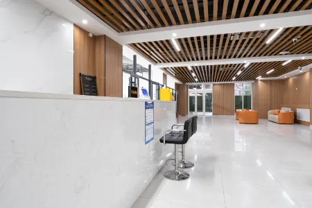 Youtu Boutique Holiday Apartment (Weihai Jiulongcheng Zhihuigu Branch) Отели рядом со станцией Weihai Railway Station