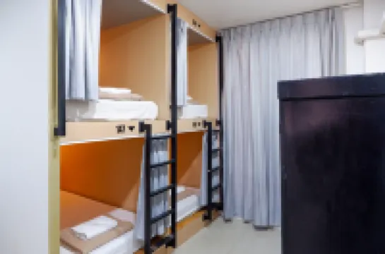 18 Coins Budget hotel