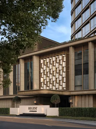 Regent Shanghai on the Bund Отели рядом с достопримечательностью «Shanghai University of Sport Comprehensive Hall»