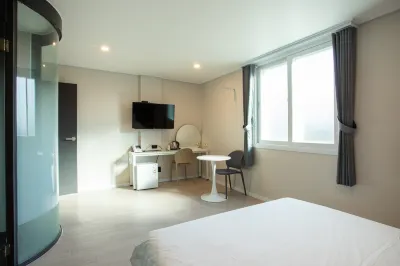 Chuncheon Hotel Gongjicheon 2nd Branch Hôtels à : 